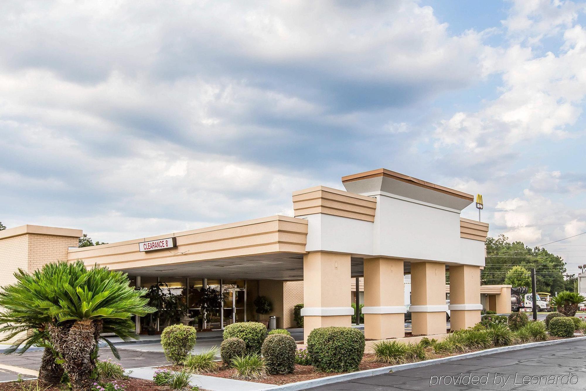 Quality Inn South Βαλντόστα Εξωτερικό φωτογραφία