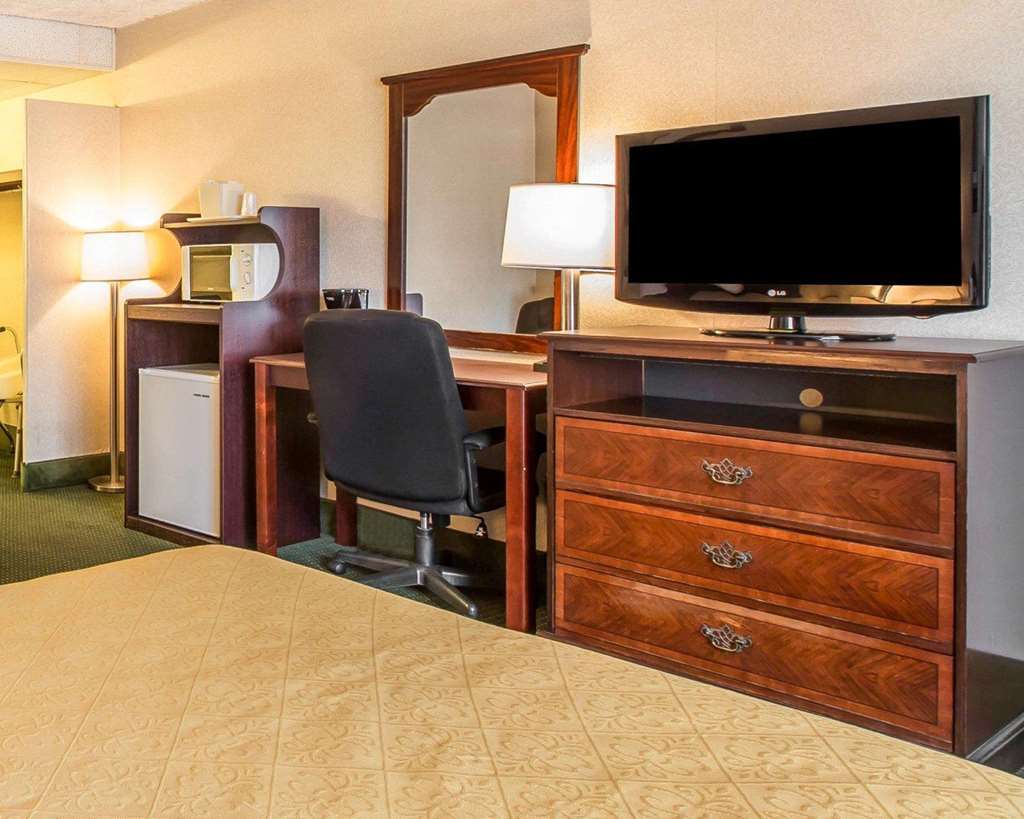Quality Inn South Βαλντόστα Δωμάτιο φωτογραφία